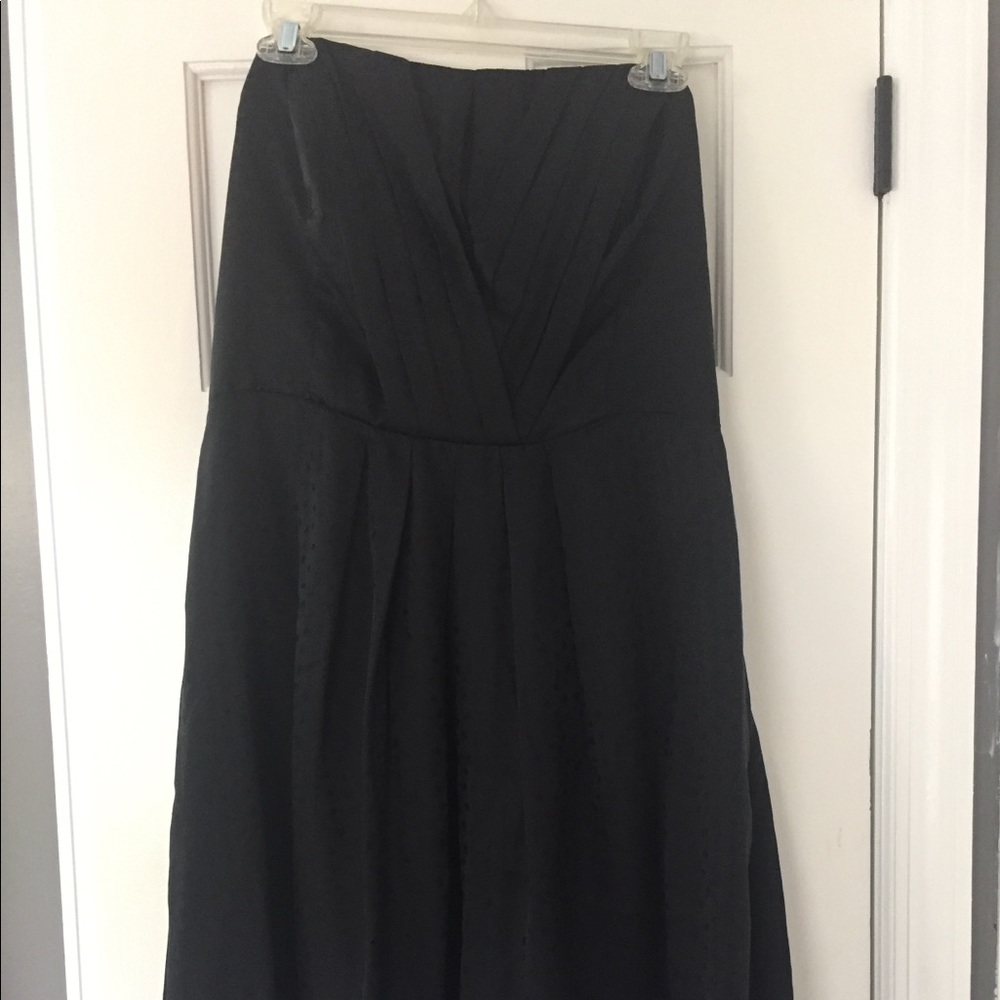 White House Black Market black strapless dress